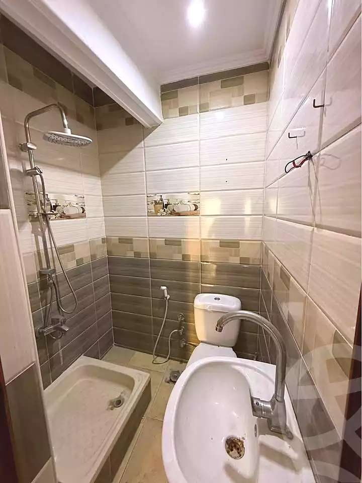 https://aqarmap.com.eg/en/listing/6857193-for-sale-alexandria-sydy-bshr-sydy-bshr-bhry