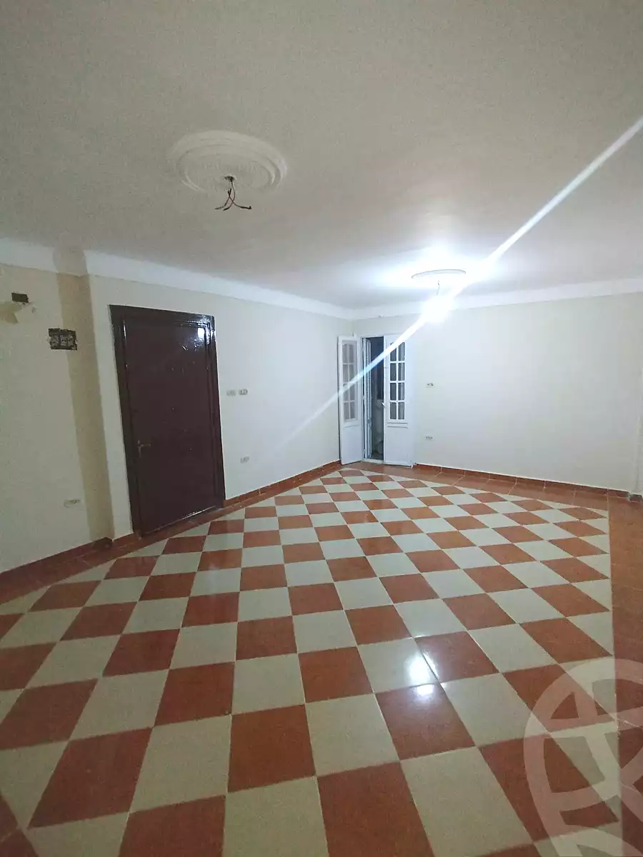 https://aqarmap.com.eg/ar/listing/6857323-for-sale-alexandria-lsywf-el-falki