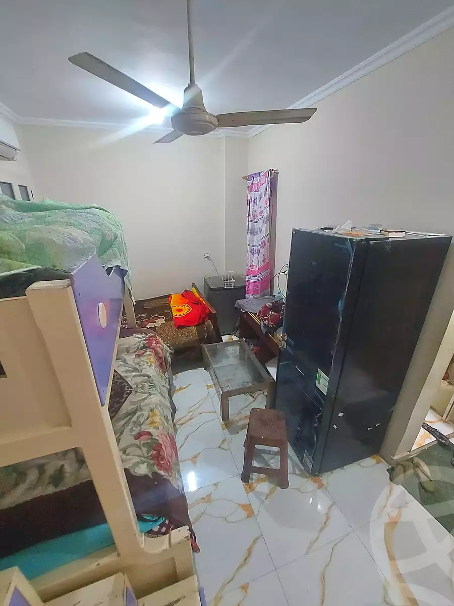 https://aqarmap.com.eg/ar/listing/6857416-for-sale-cairo-helwan-el-shareaa-el-sharby-st