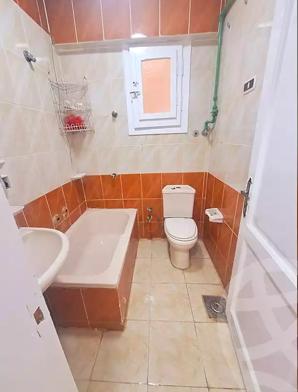 https://aqarmap.com.eg/ar/listing/6857662-for-sale-alexandria-al-agamy-shataa-el-nakheel