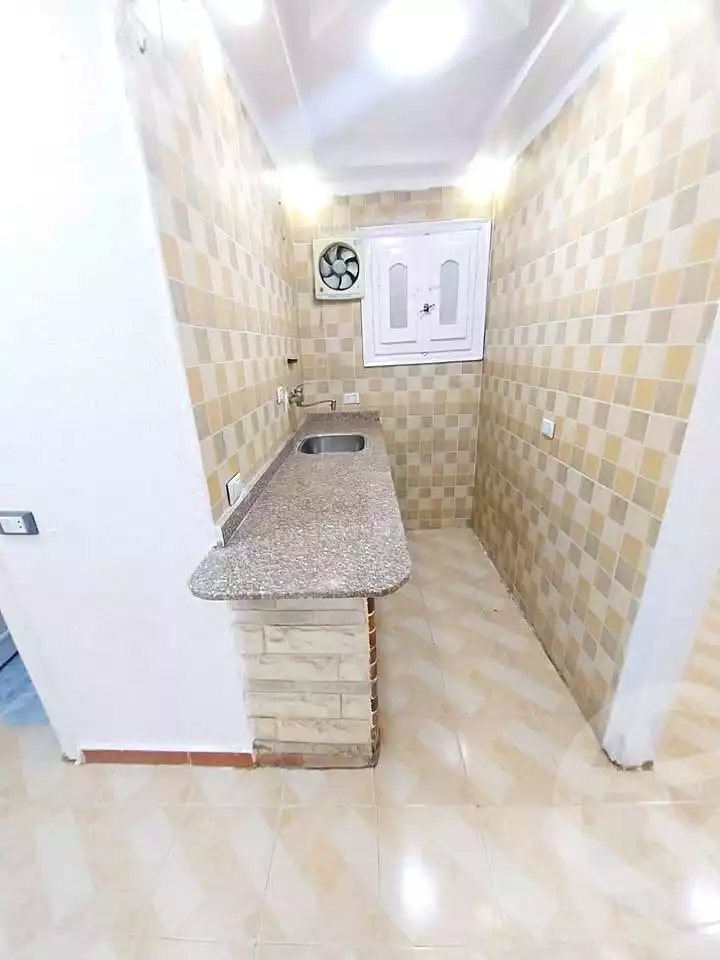 https://aqarmap.com.eg/ar/listing/6857844-for-sale-alexandria-al-agamy-shataa-el-nakheel-street-45