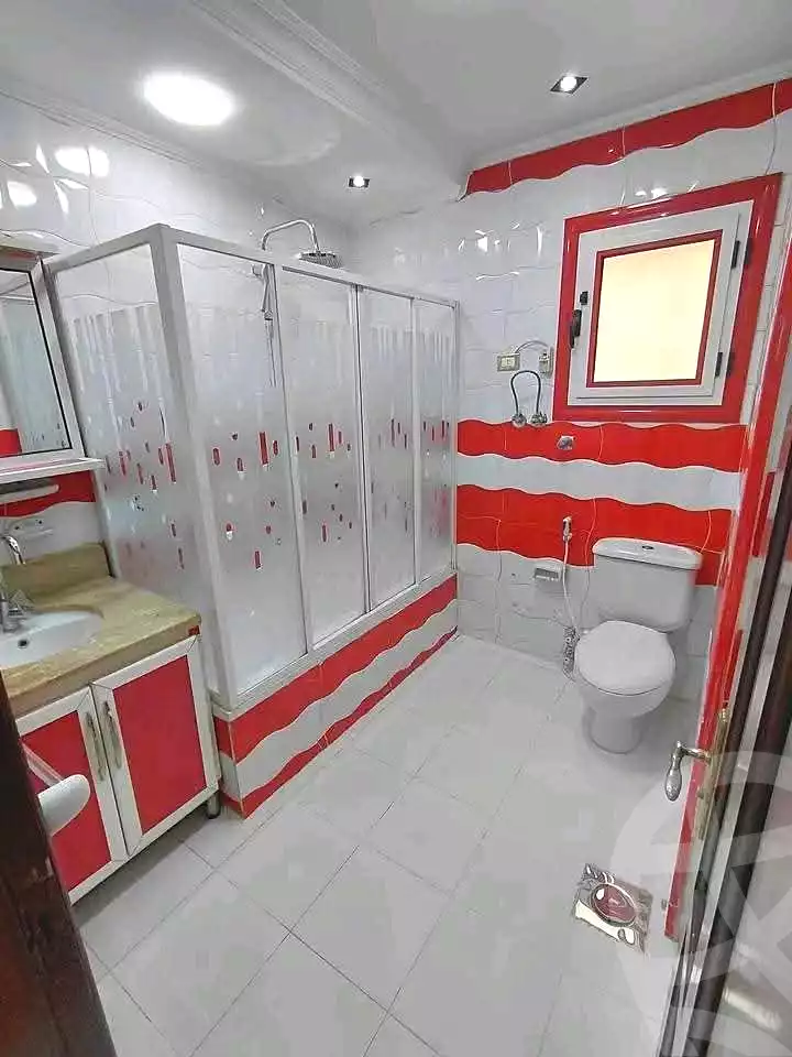 https://aqarmap.com.eg/ar/listing/6859277-for-sale-alexandria-sydy-bshr-sydy-bshr-bhry-gamal-abd-el-nasir-st
