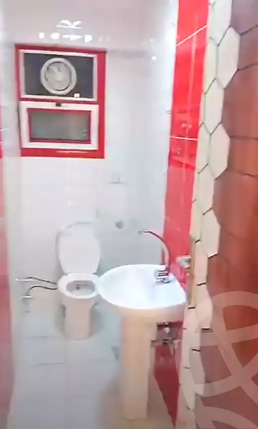 https://aqarmap.com.eg/ar/listing/6859392-for-sale-alexandria-sydy-bshr-sydy-bshr-bhry-el-shaikh-hussein-soliman-18-st