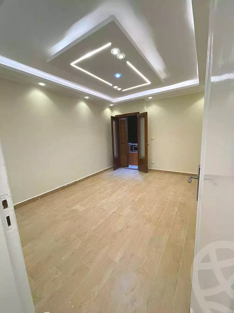 https://aqarmap.com.eg/ar/listing/6859624-for-sale-alexandria-miami-ibn-moeslh-al-arman-st
