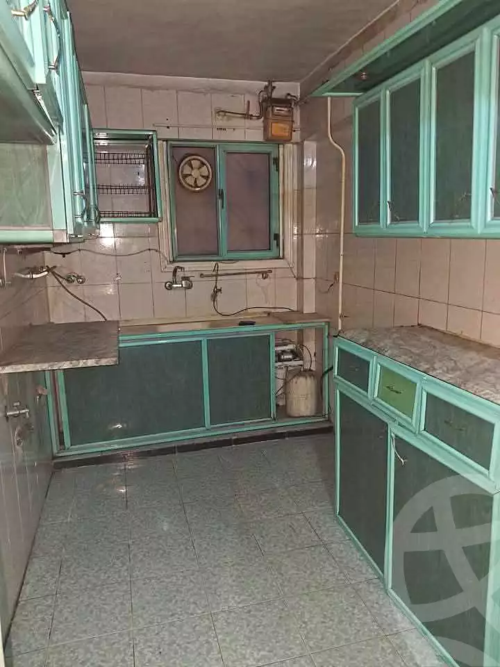https://aqarmap.com.eg/ar/listing/6860079-for-sale-alexandria-sydy-bshr-sydy-bshr-bhry-shr-mhmwd-l-yswy