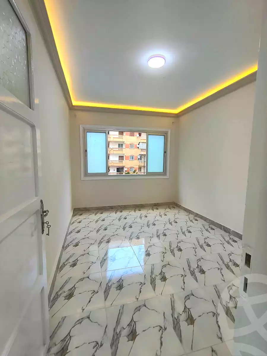 https://aqarmap.com.eg/ar/listing/6860263-for-sale-alexandria-al-agamy-el-hanouvel-al-haded-we-al-soulb-st