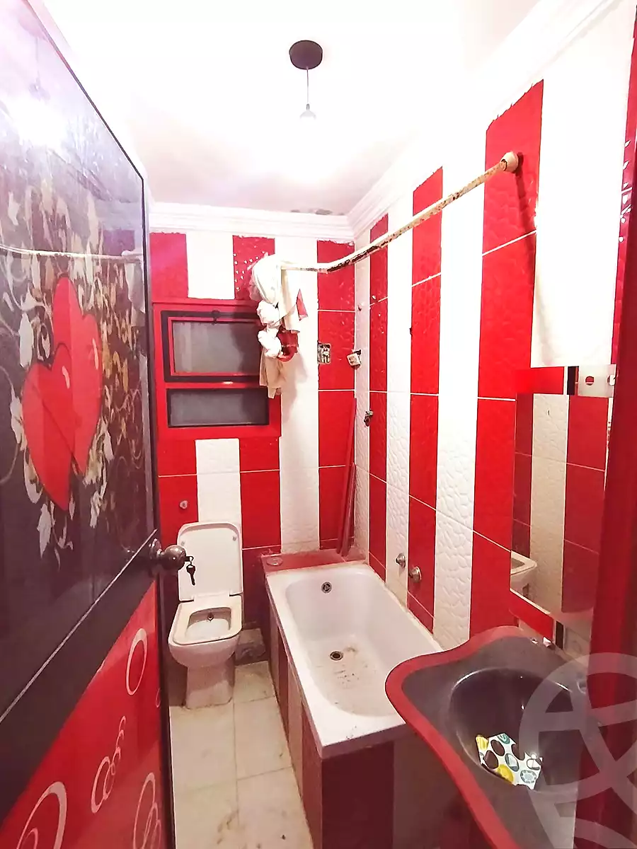 https://aqarmap.com.eg/ar/listing/6860323-for-sale-alexandria-al-agamy-lbytsh-al-andalous-wa-al-hgaz-st
