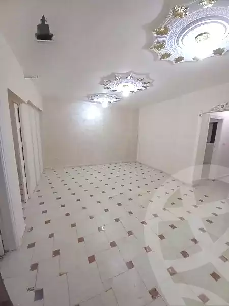 https://aqarmap.com.eg/ar/listing/6860756-for-sale-alexandria-al-agamy-lbytsh-el-bostan-st