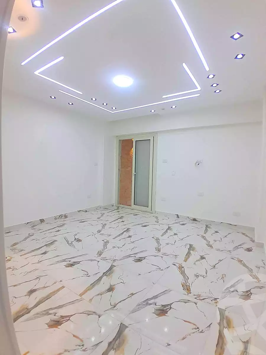 https://aqarmap.com.eg/en/listing/6860758-for-sale-alexandria-el-asafra-l-sfr-bhry-el-geish-rd