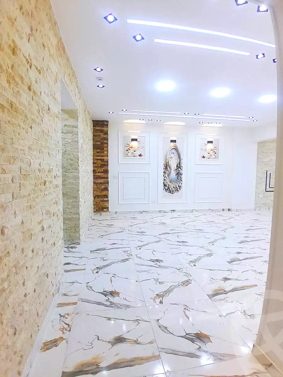 https://aqarmap.com.eg/en/listing/6860758-for-sale-alexandria-el-asafra-l-sfr-bhry-el-geish-rd