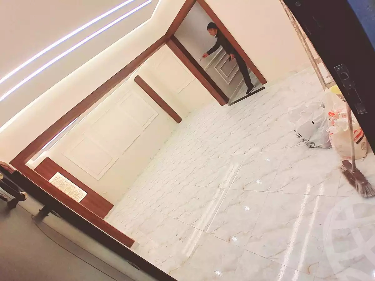 https://aqarmap.com.eg/en/listing/6860787-for-sale-alexandria-el-asafra-l-sfr-bhry-el-geish-rd