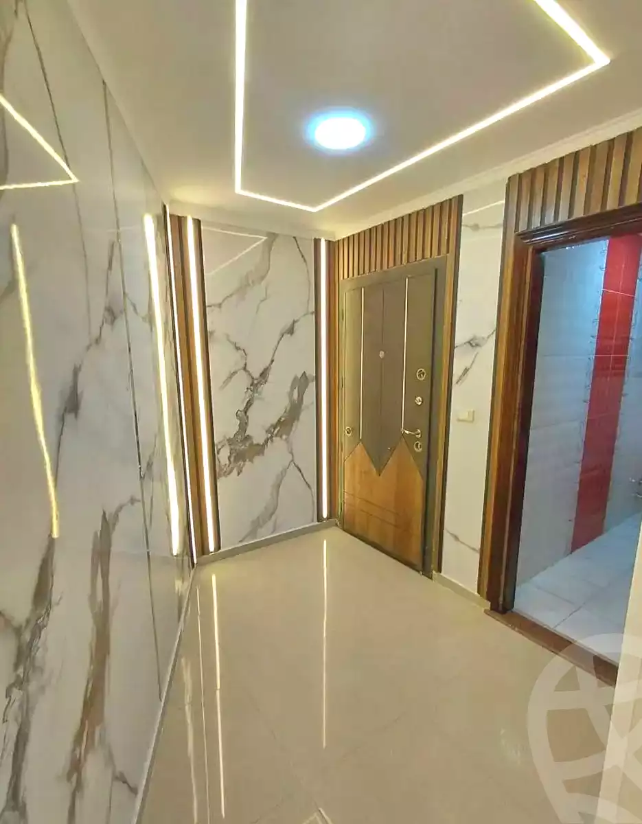 https://aqarmap.com.eg/ar/listing/6860953-for-sale-alexandria-sydy-bshr-sydy-bshr-bhry