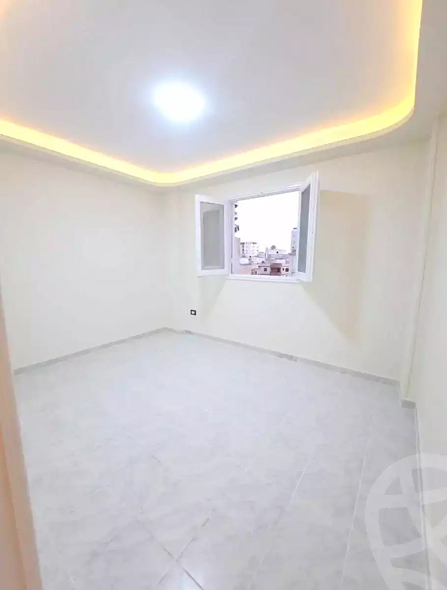 https://aqarmap.com.eg/en/listing/6861088-for-sale-alexandria-al-agamy-shataa-el-nakheel