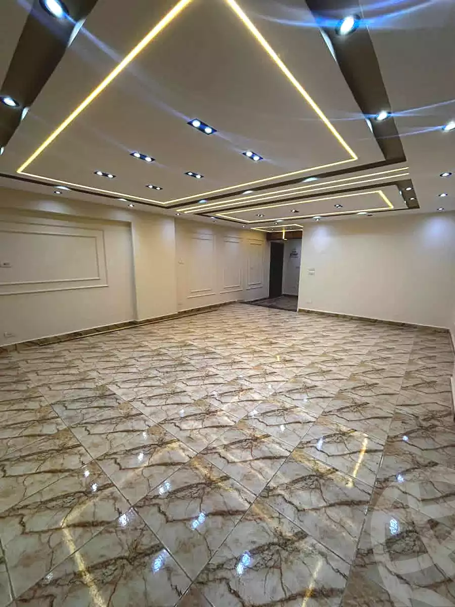 https://aqarmap.com.eg/ar/listing/6861131-for-sale-alexandria-al-agamy-lbytsh-ibrahim-othman-st