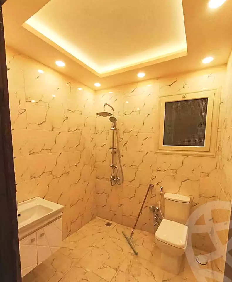 https://aqarmap.com.eg/ar/listing/6861203-for-sale-alexandria-al-agamy-lbytsh-al-andalous-wa-al-hgaz-st