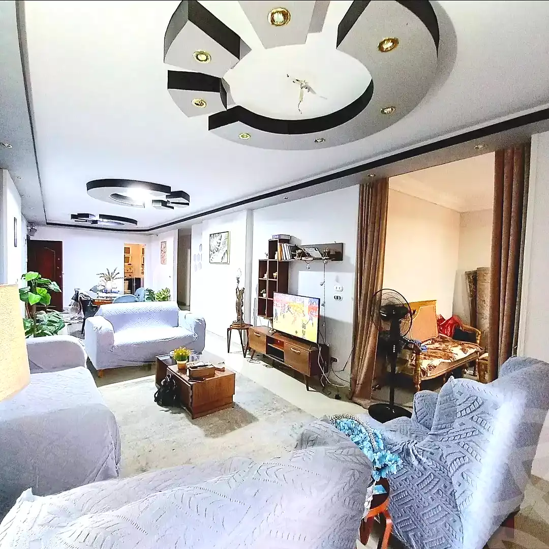 https://aqarmap.com.eg/ar/listing/6861456-for-sale-alexandria-sydy-bshr-sydy-bshr-bhry-shr-khld-bn-lwlyd