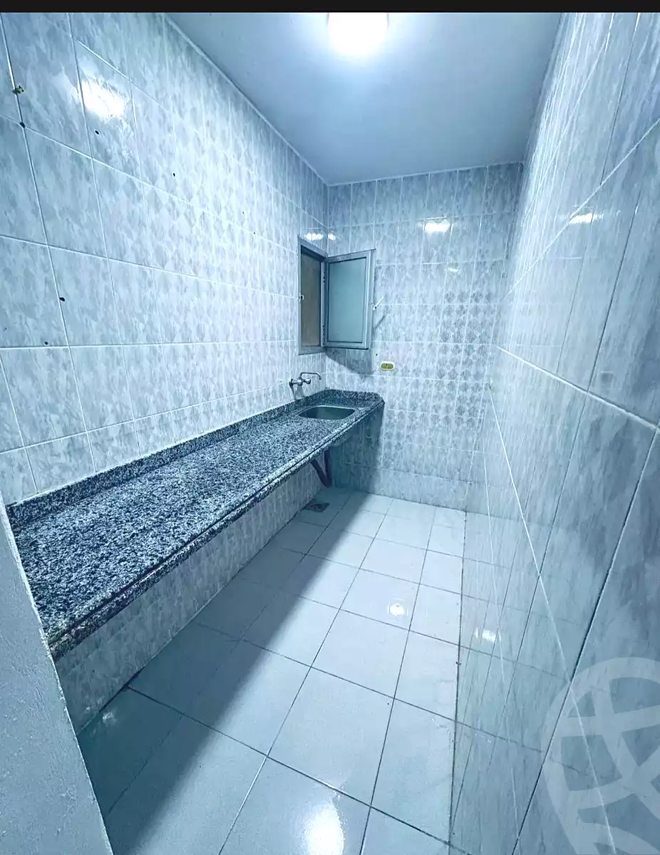 https://aqarmap.com.eg/ar/listing/6861486-for-sale-alexandria-al-agamy-shataa-el-nakheel