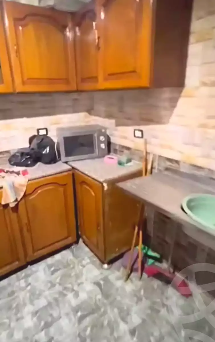 https://aqarmap.com.eg/ar/listing/6861623-for-rent-cairo-helwan-kwrnysh-hlwn