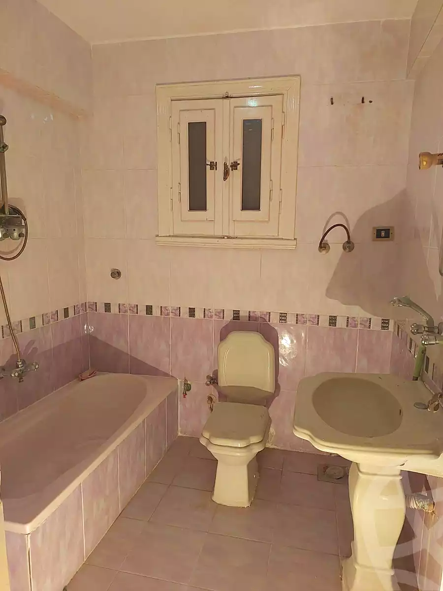 https://aqarmap.com.eg/en/listing/6861047-for-rent-alexandria-al-agamy-lbytsh-el-hanafeya-st