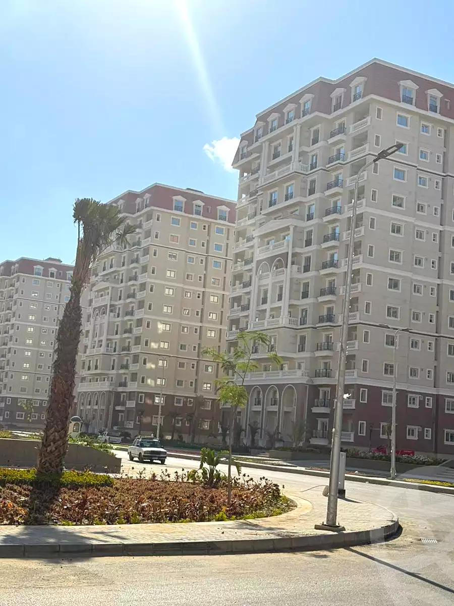 https://aqarmap.com.eg/ar/listing/6861720-for-sale-alexandria-sawary-compounds-vee-sawari-elghoniemy