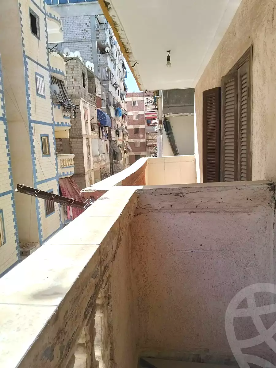 https://aqarmap.com.eg/ar/listing/6862347-for-sale-alexandria-al-agamy-el-hanouvel