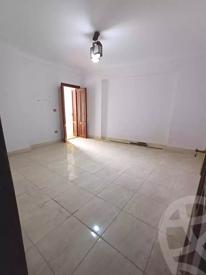 https://aqarmap.com.eg/ar/listing/6862433-for-sale-alexandria-miami-mahmoud-el-isawy-st