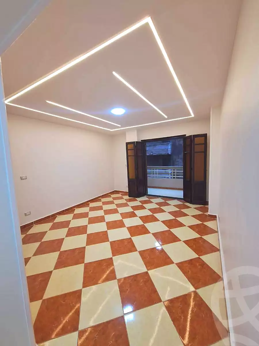https://aqarmap.com.eg/en/listing/6862609-for-sale-alexandria-sydy-bshr-sydy-bshr-bhry-shr-mhmwd-l-yswy