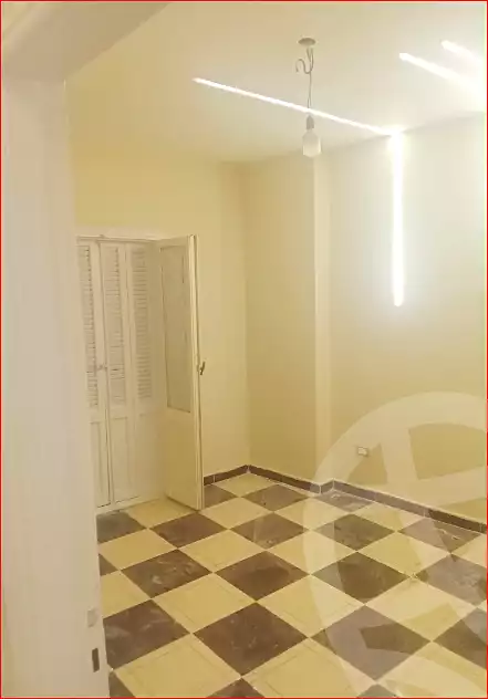 https://aqarmap.com.eg/ar/listing/6862809-for-sale-alexandria-al-agamy-el-hanouvel