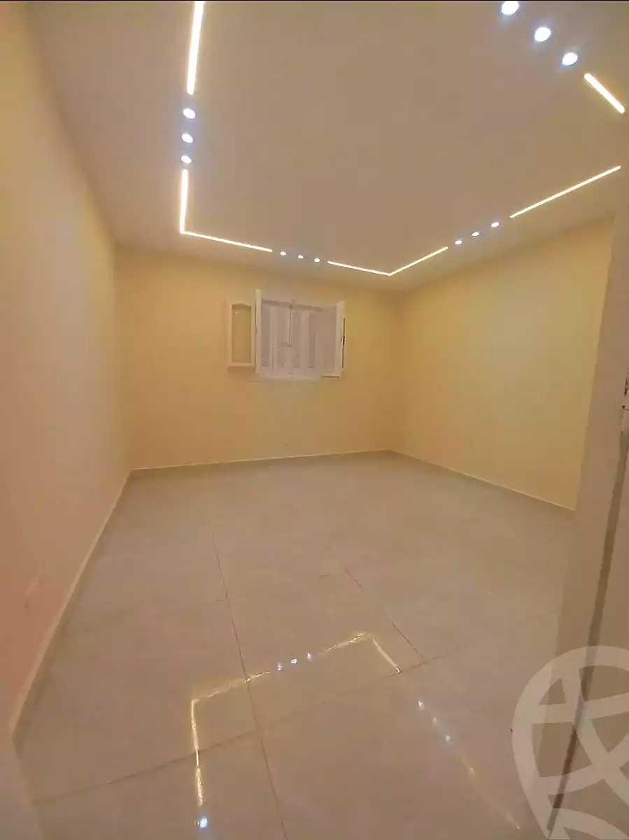 https://aqarmap.com.eg/ar/listing/6862812-for-sale-alexandria-sydy-bshr-sydy-bshr-bhry-shr-mhmwd-l-yswy