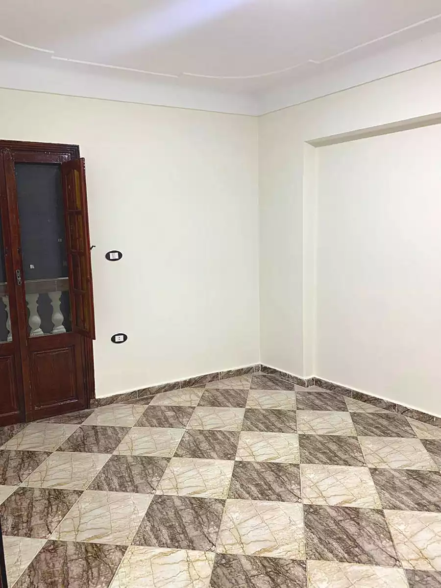 https://aqarmap.com.eg/en/listing/6862848-for-sale-alexandria-lsywf-el-falki