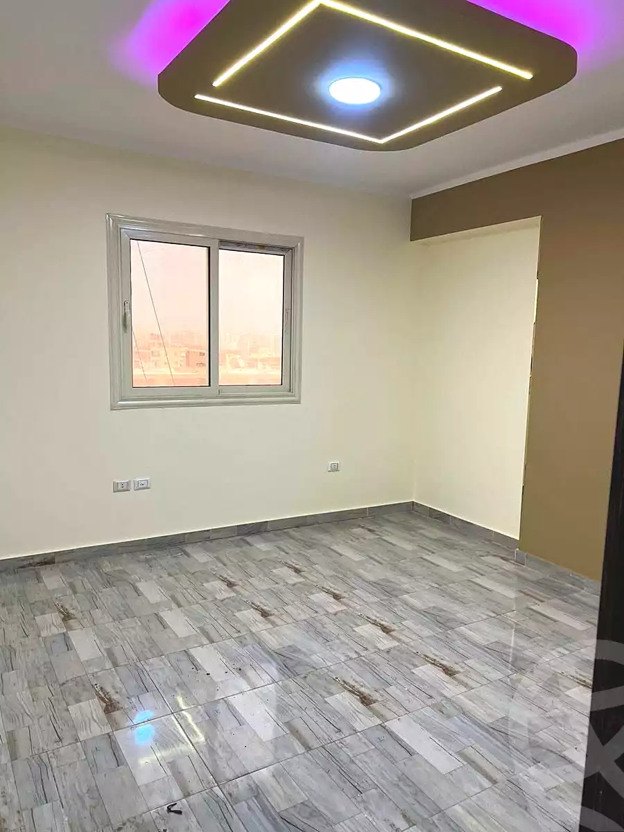 https://aqarmap.com.eg/ar/listing/6860206-for-sale-cairo-helwan-hadayek-helwan-nile-corniche-st