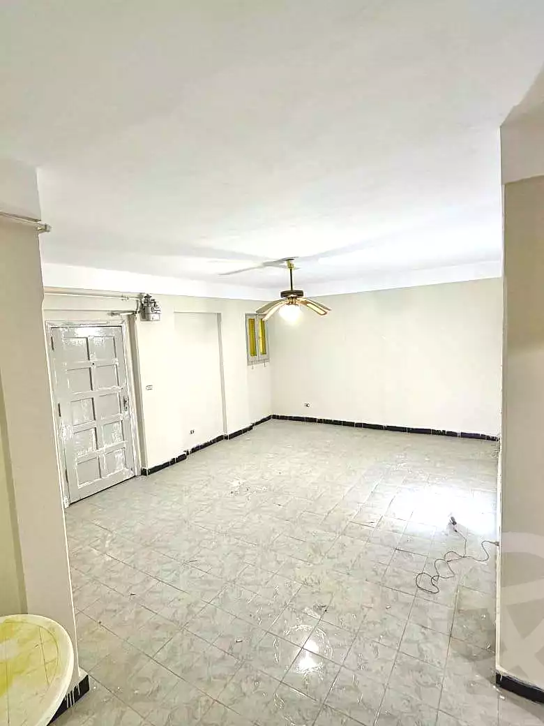 https://aqarmap.com.eg/ar/listing/6861024-for-sale-alexandria-al-agamy-lbytsh-shahr-al-assal-st
