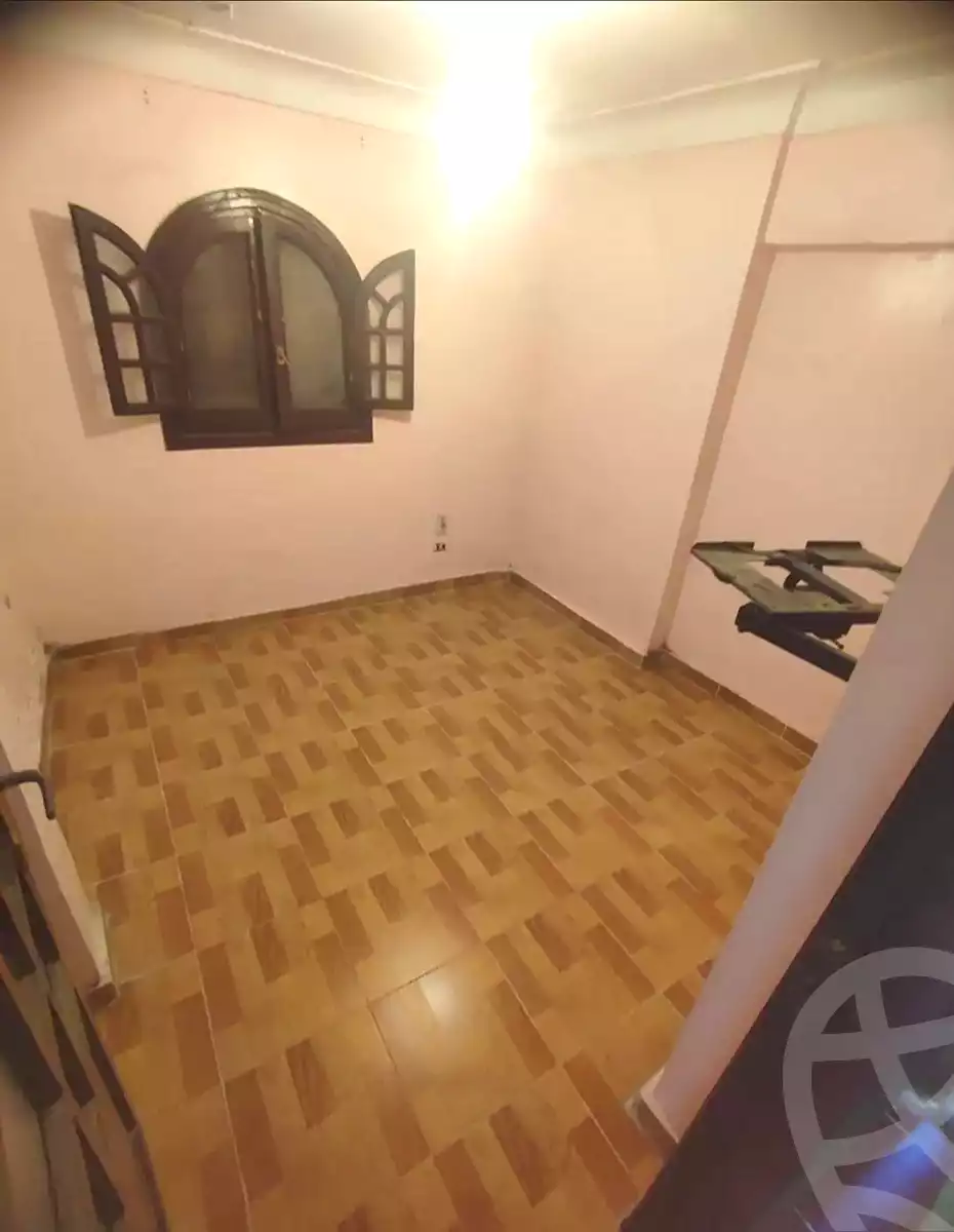https://aqarmap.com.eg/ar/listing/6863211-for-sale-alexandria-sydy-bshr-sydy-bshr-bhry