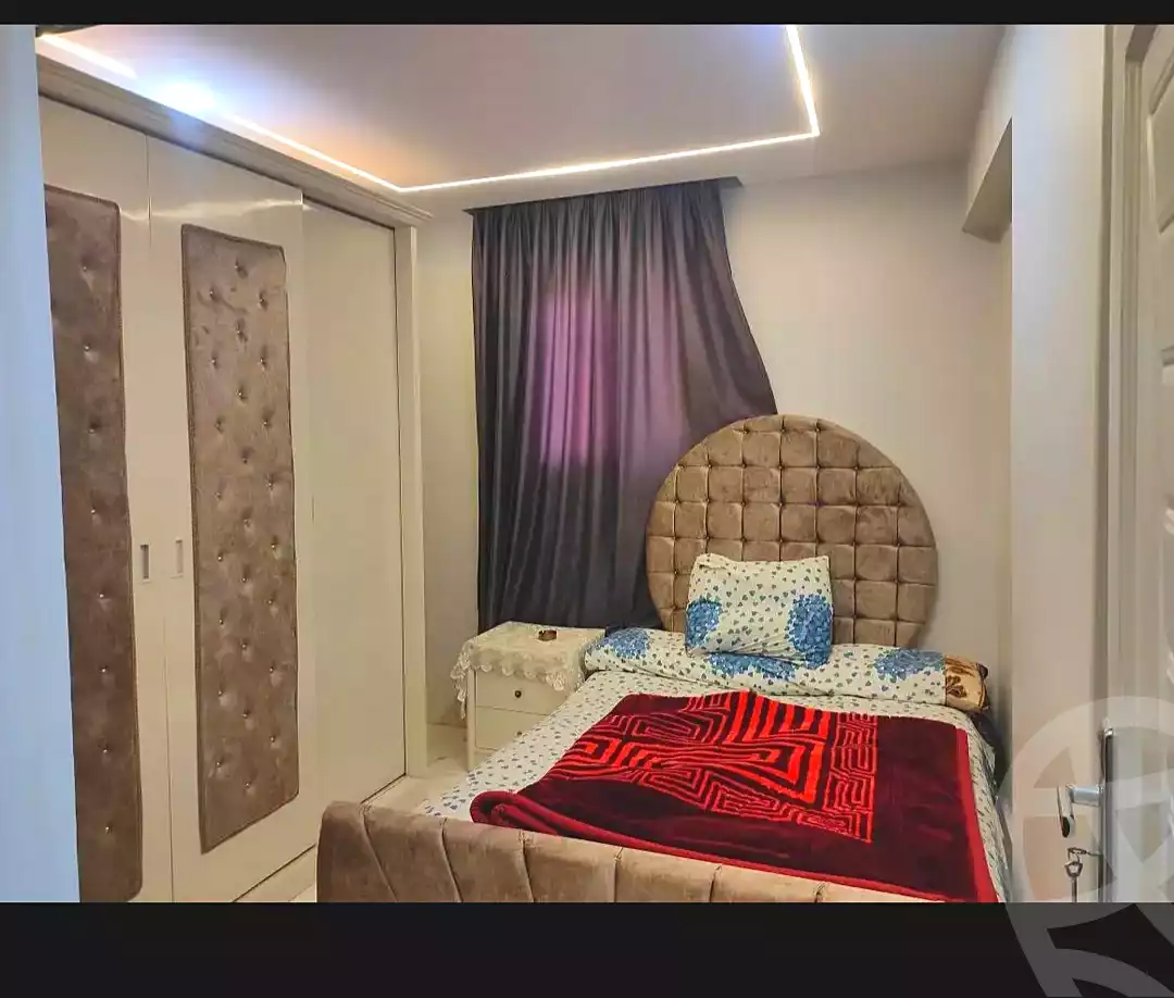 https://aqarmap.com.eg/ar/listing/6863221-for-sale-alexandria-miami-khld-bn-lwlyd