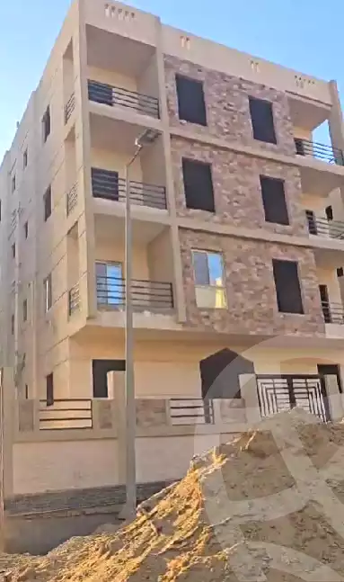 https://aqarmap.com.eg/ar/listing/6863369-for-sale-cairo-badr-city-hai-el-ashgar-featured-neighborhood-bait-el-watan
