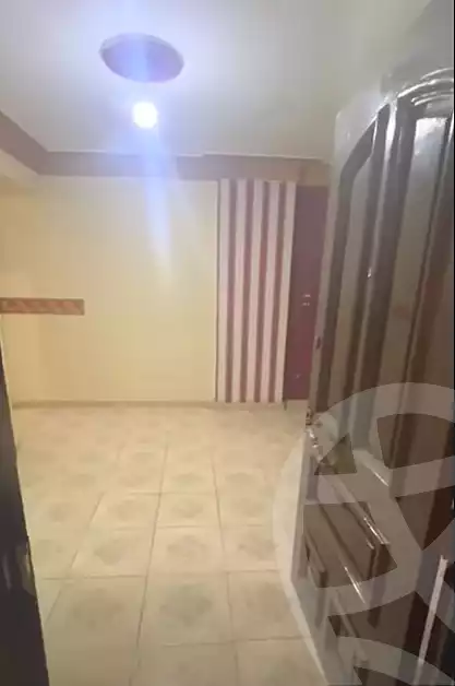 https://aqarmap.com.eg/ar/listing/6863387-for-sale-alexandria-el-asafra-shr-45