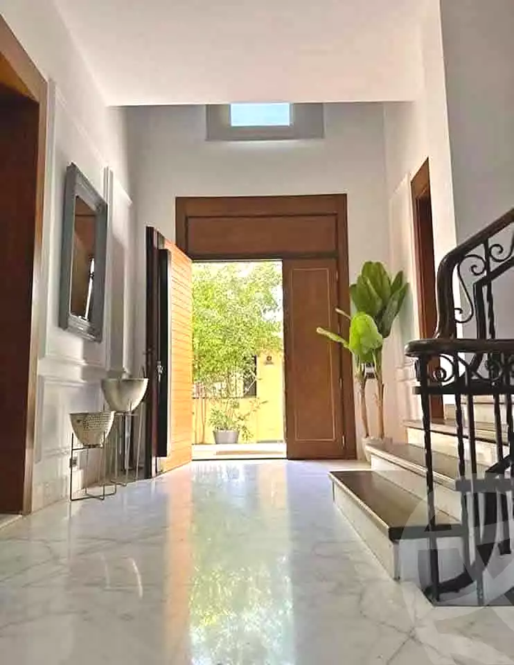https://aqarmap.com.eg/en/listing/6863784-for-sale-cairo-new-cairo-compounds-sarai-croons