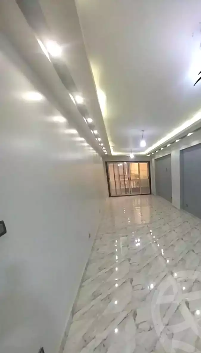 https://aqarmap.com.eg/ar/listing/6864058-for-sale-alexandria-al-agamy-lbytsh-qased-kareem-st