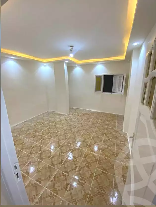 https://aqarmap.com.eg/ar/listing/6864256-for-sale-alexandria-al-agamy-lbytsh-el-saleheen-mosque-st