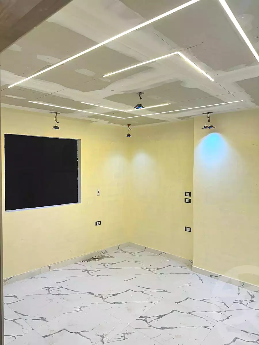 https://aqarmap.com.eg/ar/listing/6864672-for-sale-cairo-el-haram-el-lebeny-soltan-khattab-st