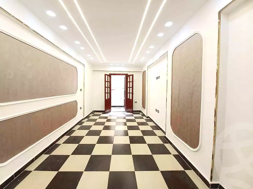 https://aqarmap.com.eg/ar/listing/6865045-for-sale-alexandria-sydy-bshr-sydy-bshr-bhry