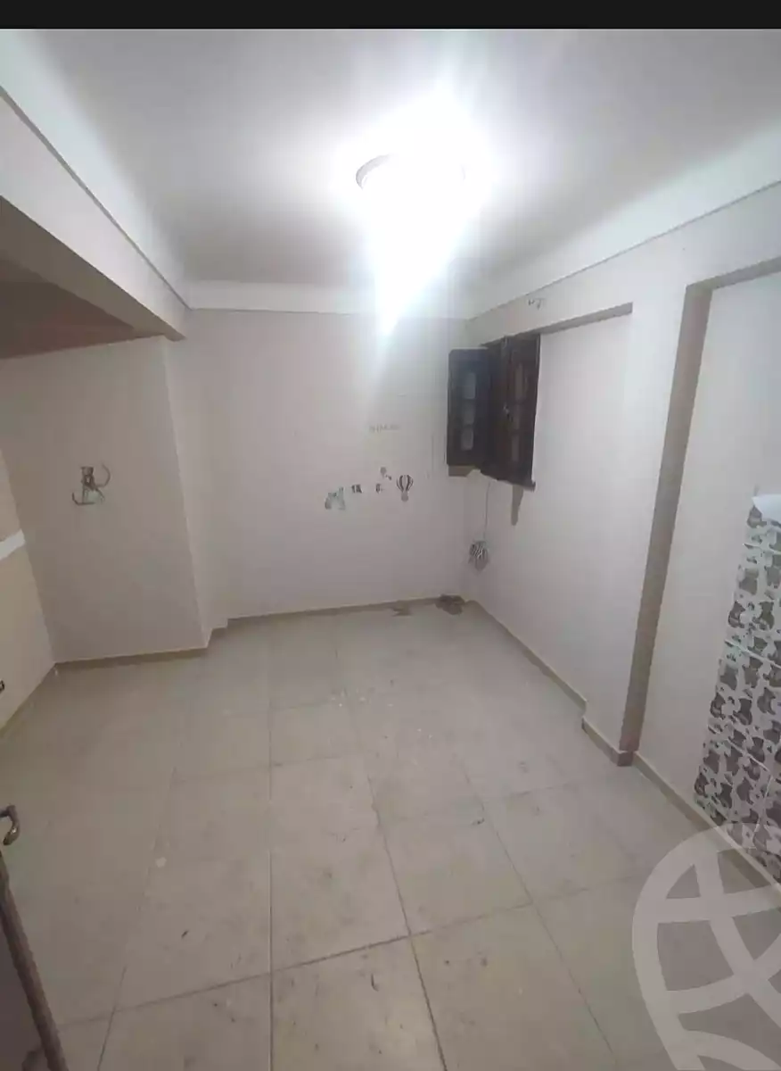https://aqarmap.com.eg/ar/listing/6865231-for-sale-alexandria-ganaklis-el-morsaleen-el-american-st