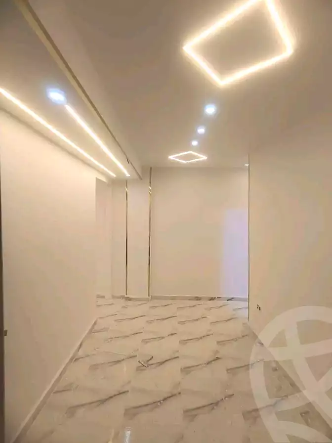 https://aqarmap.com.eg/en/listing/6865453-for-sale-alexandria-lsywf-el-falki