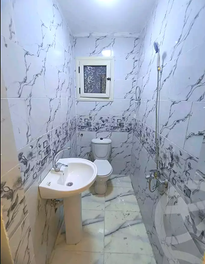 https://aqarmap.com.eg/en/listing/6865453-for-sale-alexandria-lsywf-el-falki