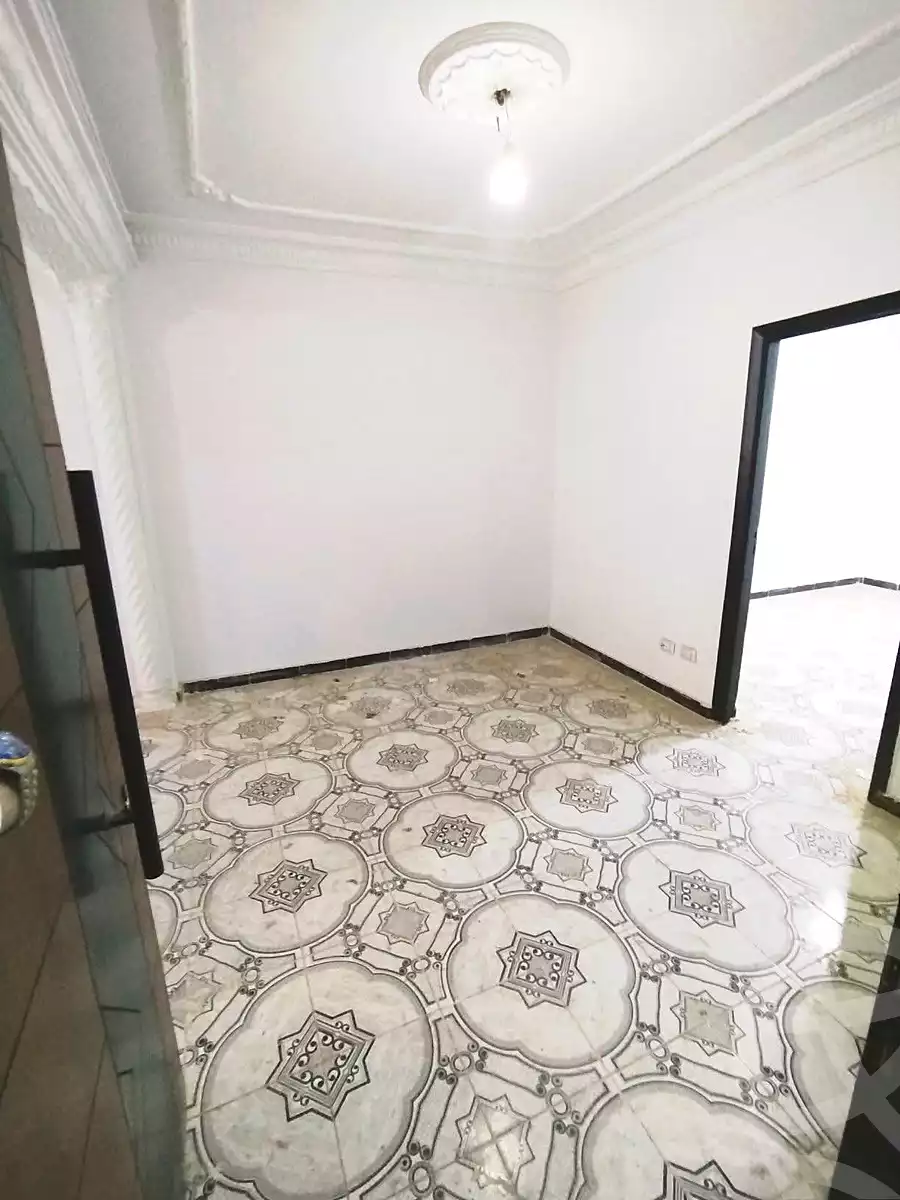https://aqarmap.com.eg/ar/listing/6865780-for-sale-alexandria-lsywf-el-falki-street-16-el-eslah