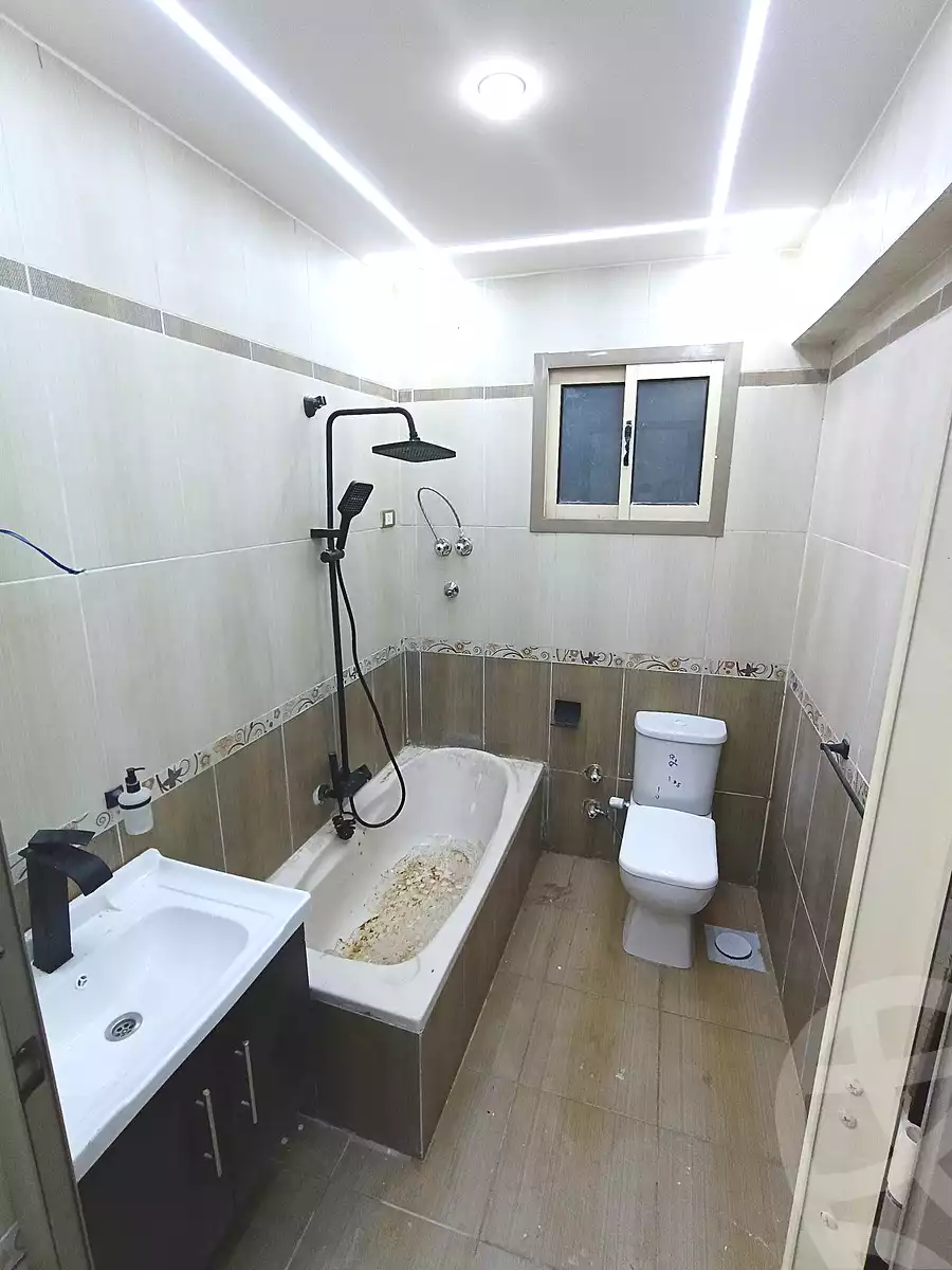 https://aqarmap.com.eg/en/listing/6865916-for-sale-alexandria-lsywf-el-falki