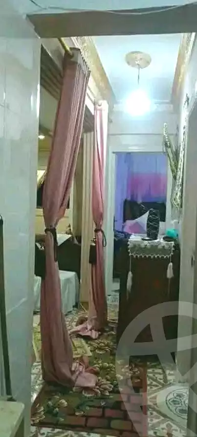 https://aqarmap.com.eg/en/listing/6866010-for-sale-alexandria-al-agamy-lbytsh-mecca-st