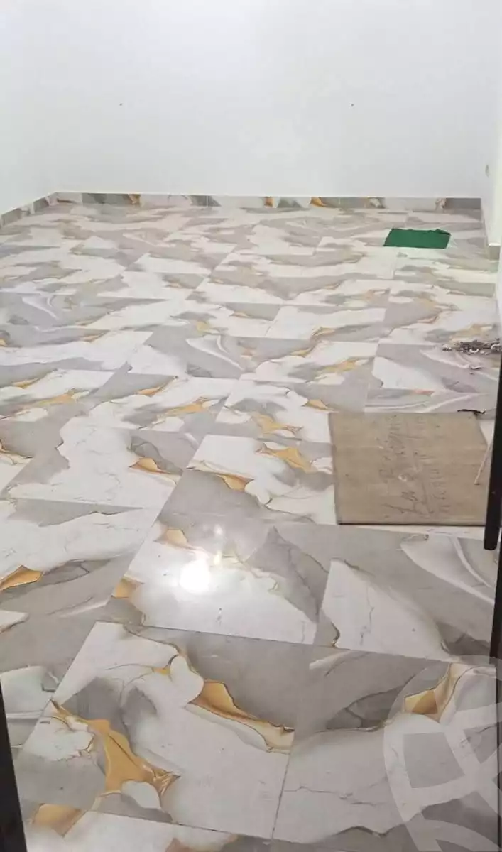 https://aqarmap.com.eg/ar/listing/6866985-for-sale-alexandria-sydy-bshr-sydy-bshr-bhry-shr-mhmd-njyb