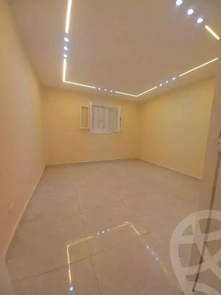 https://aqarmap.com.eg/ar/listing/6867000-for-sale-alexandria-sydy-bshr-sydy-bshr-bhry-shr-mhmwd-l-yswy