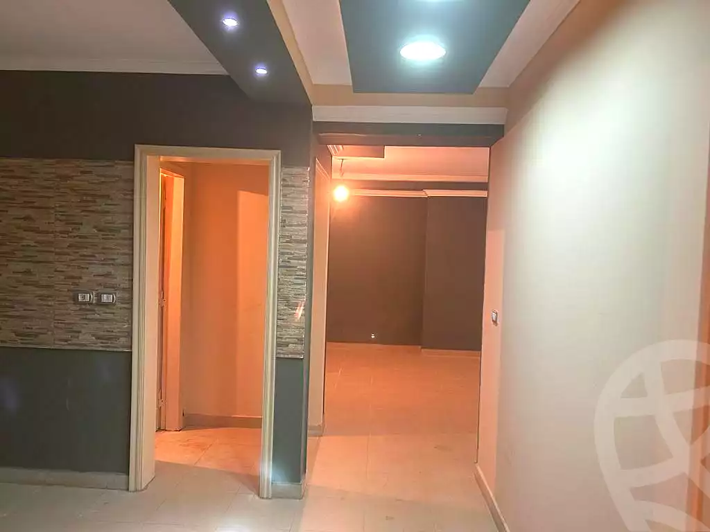 https://aqarmap.com.eg/ar/listing/6867018-for-sale-cairo-new-cairo-el-narges-el-narges-omarat-gamal-kamel-st